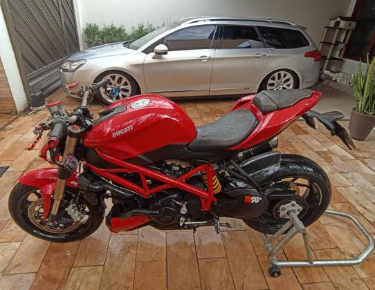 DUCATI STREETFIGHTER 848 
